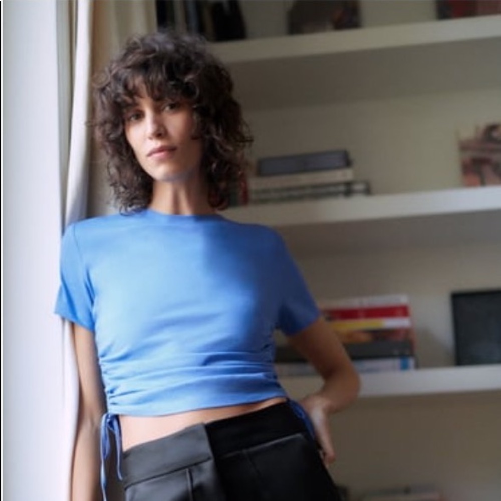 Blue short sleeve